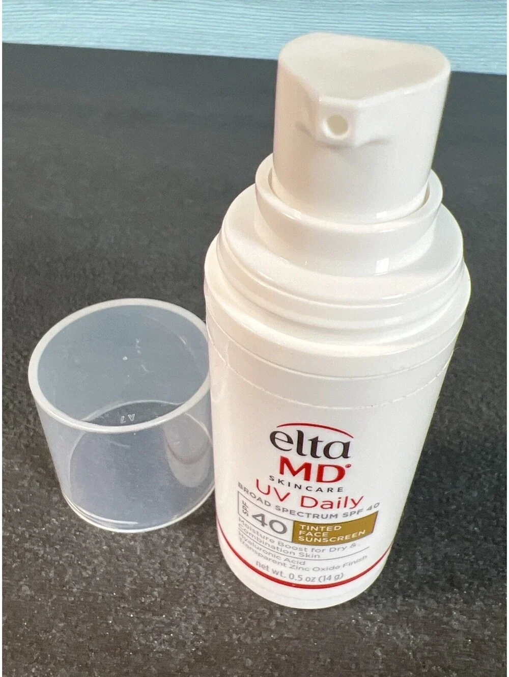 Elta MD UV Daily Broad Spectrum SPF 40 Face Suncreen  0.5 oz Exp: 07/27